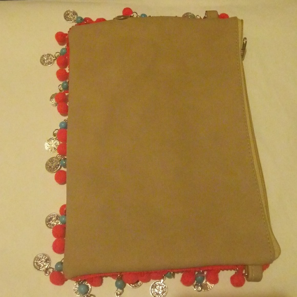 Purse - Picture 4 of 8